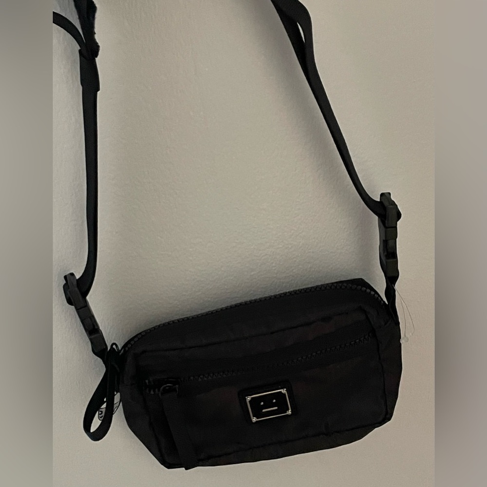 ACNE STUDIO Akila Face Plaque Ripstop Crossbody Bag NWOT - Picture 12 of 16